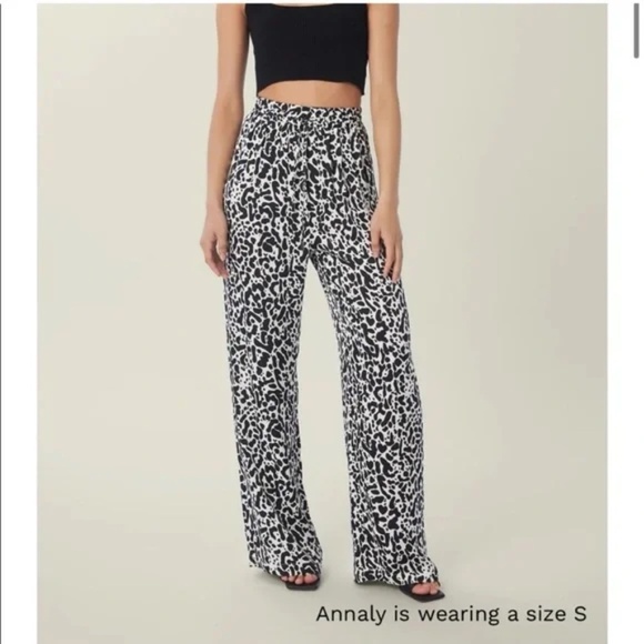 Revolve Lita By Ciara Viscose Pants Cheetah print black white size XXS NWOT $248 - Picture 1 of 10